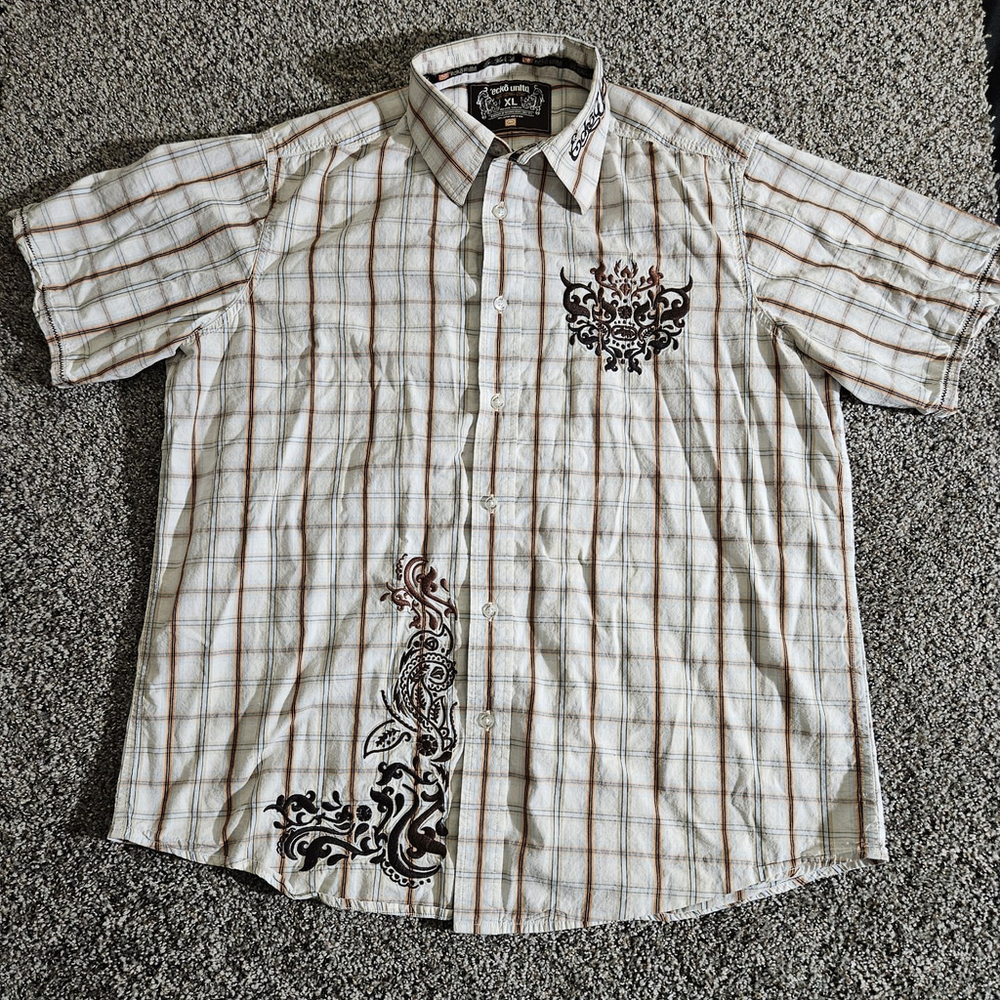 Echo Unlimited Mens XL Button Down Shirt Shortsleeve Detailed Embriodery Brown